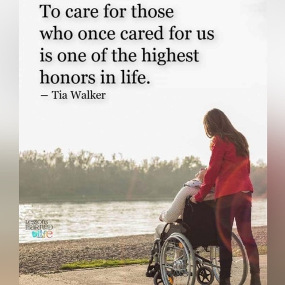 🍊 Orange Glass Bud Vase Rectangular Edge - Picture 5 of 16